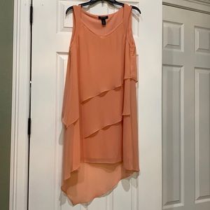 Sleeveless White House Black market dress